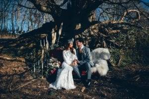 23 Rustic And Edgy Winter Wedding Styling At Trenderway